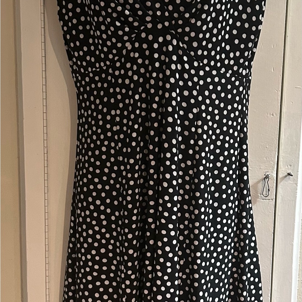 Jones Wear polka dot dress, sizer 10. - Picture 4 of 8